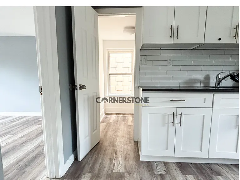 21 Salem St — Photo 7