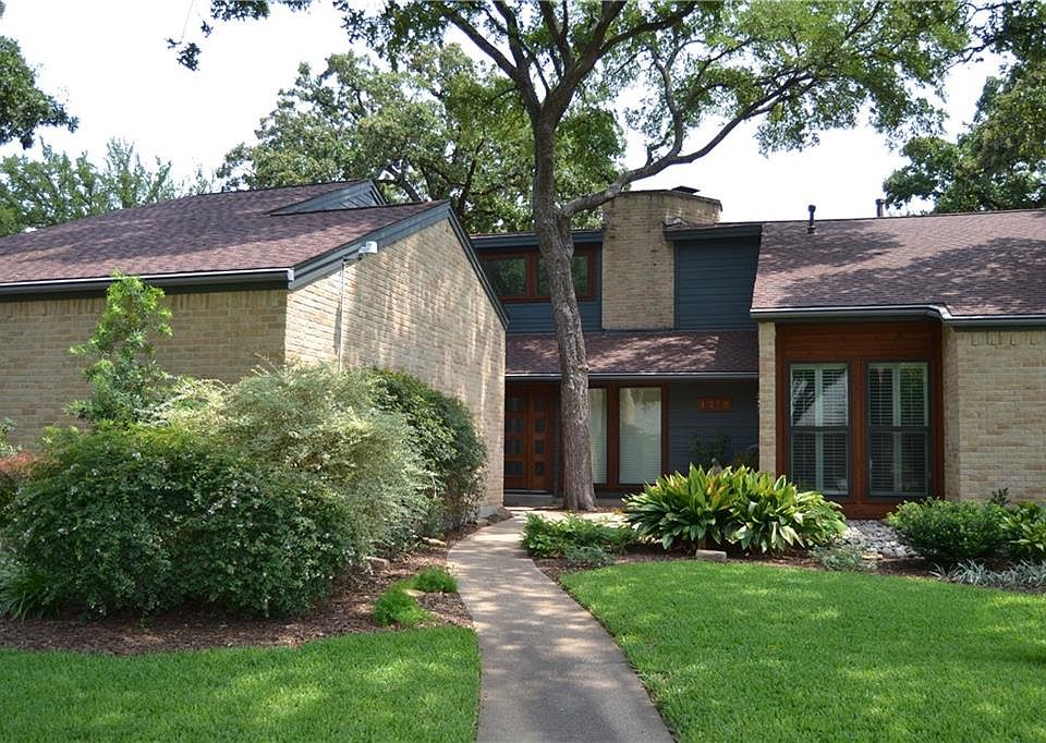 1st image of 1318 Broadmoor Ln