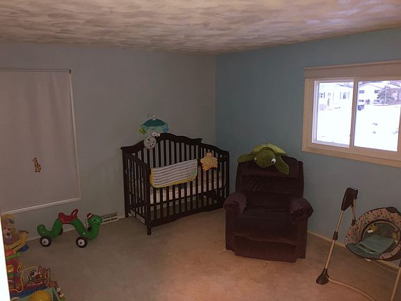 3rd image of 26874 Sturdy Oak Dr