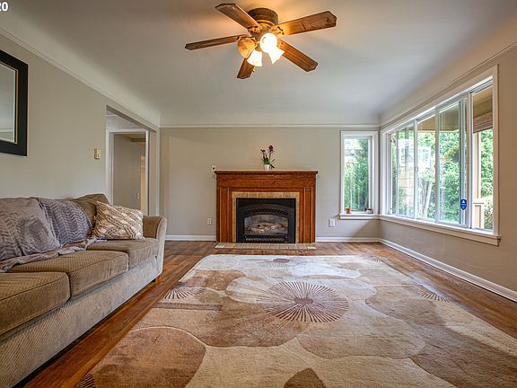 5th image of 11187 SE 30th Ave