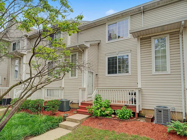 309 Candlelight Ct #309, Bolingbrook, IL 60440