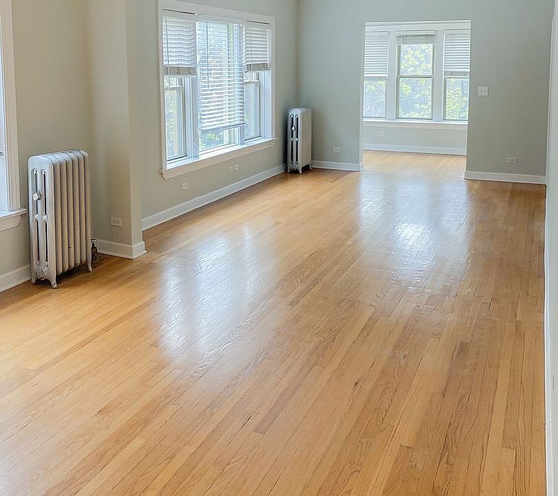 1st image of 1952 1/2 W Leland Ave #2F
