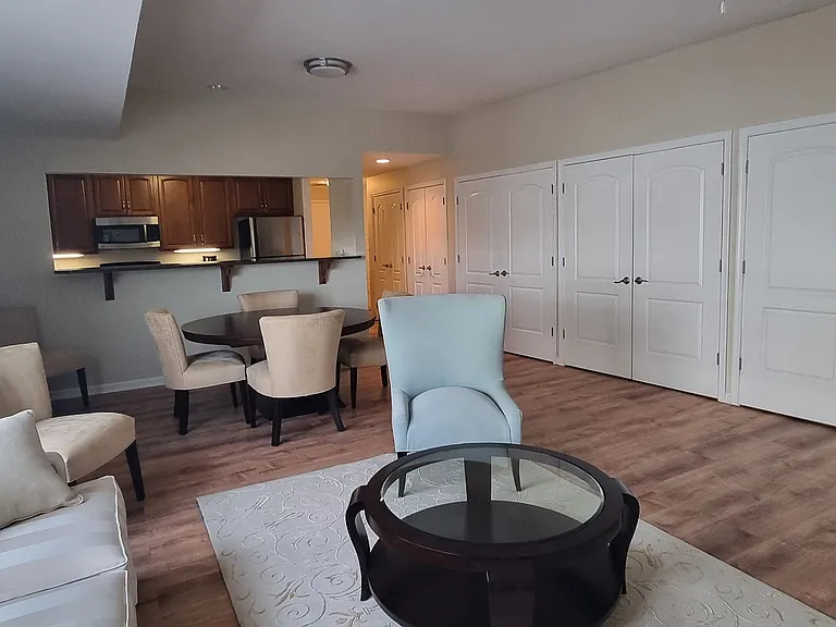 1118 S Charles St #6 — Photo 2