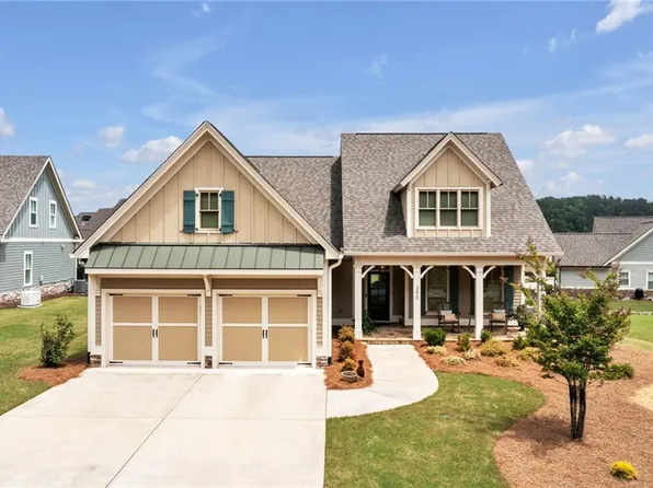 390 Country Club Ln, Waleska, GA 30183