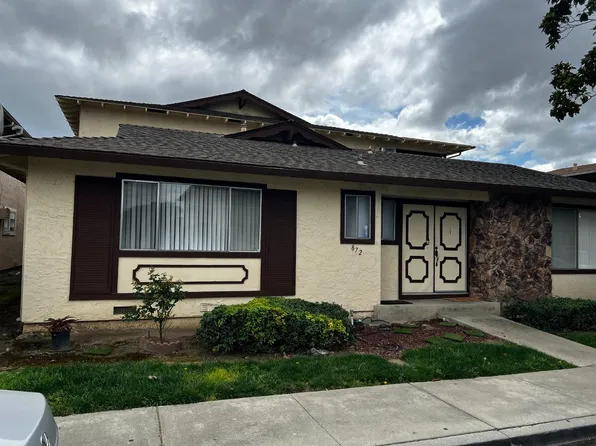 872 Canfield Ct, San Jose, CA 95136