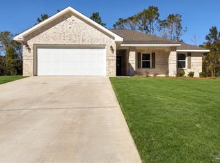 7399 Forestwood Dr, Milton, FL 32570