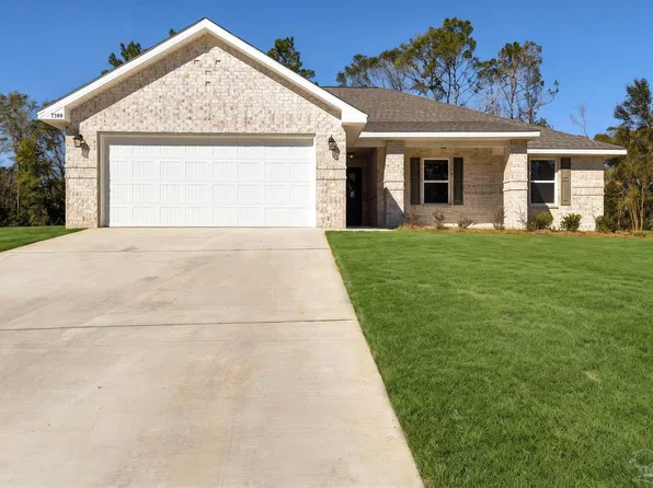 7399 Forestwood Dr, Milton, FL 32570