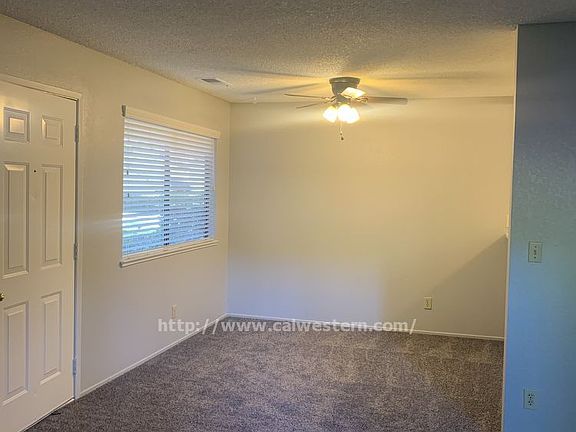 3rd image of 5690 Makati Cir APT D