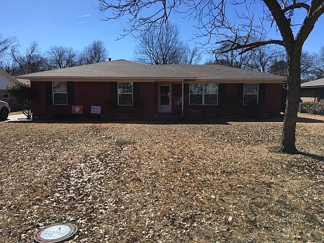 1st image of 703 Eulalia Dr