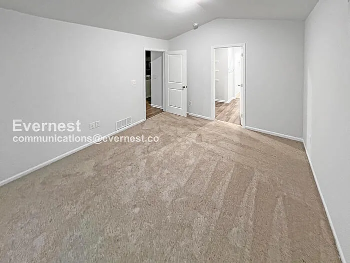 6919 College Ave — Photo 12