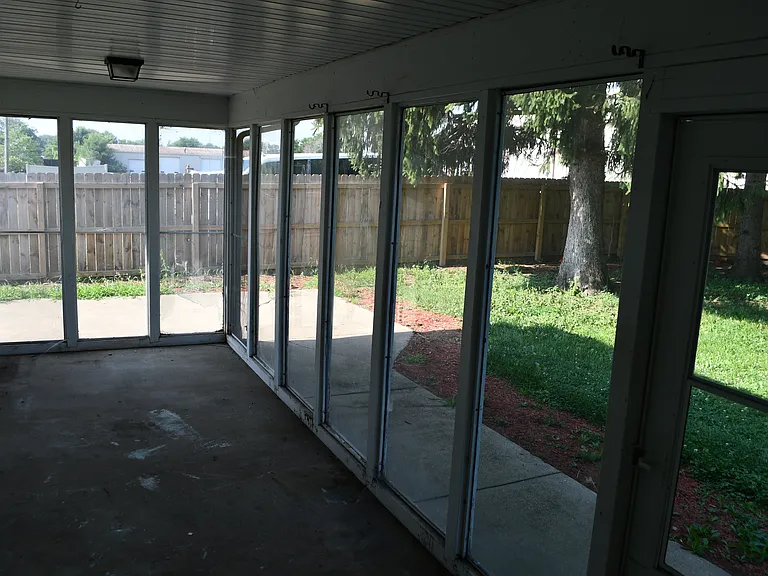 Have you seen a three season on a rental before?