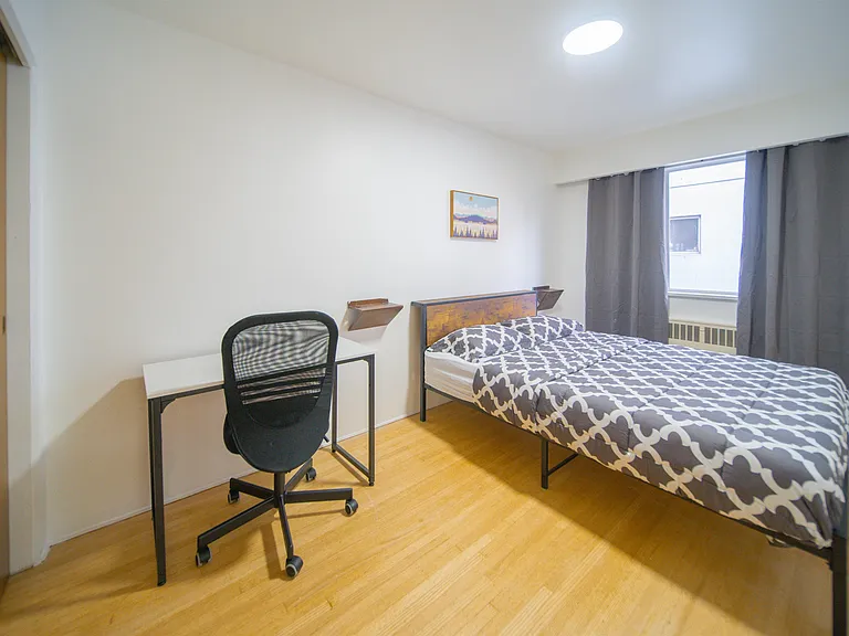 1925 Nelson St #204 — Photo 11