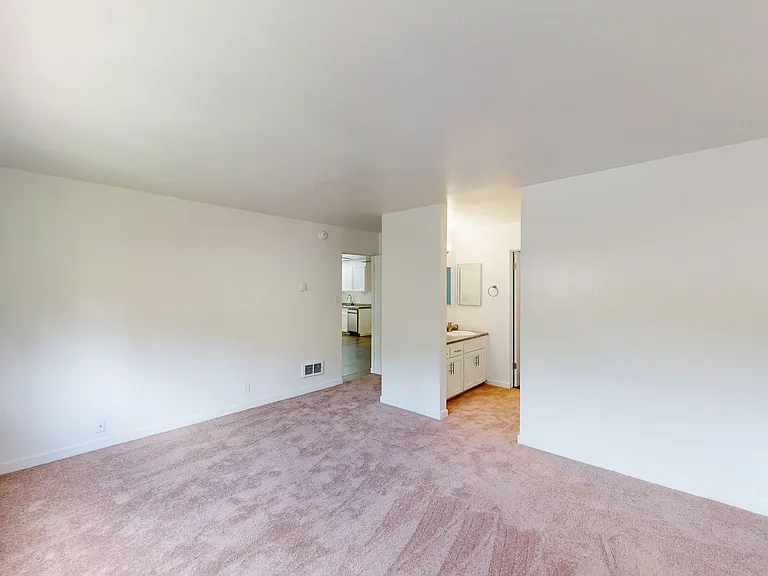 1821 Lincoln Ave #312 — Photo 7