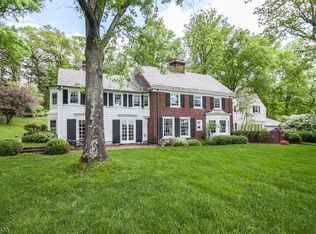 609 Van Beuren Rd, Harding, NJ 07960