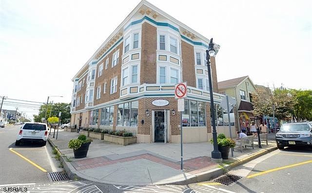 1st image of 701 Asbury Ave