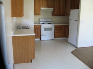 450 B St APT B, Hollister, CA
