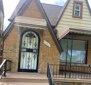 14929 Pinehurst St, Detroit, MI, 48238