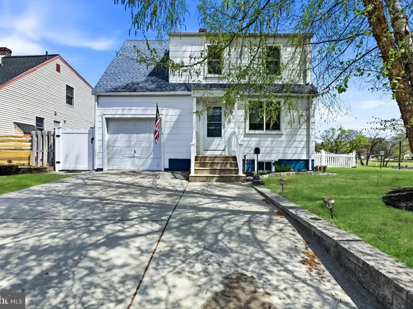 133 Oak Ave, Westville, NJ 08093