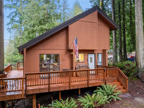 111 Grand View Lane, Bellingham, WA 98229