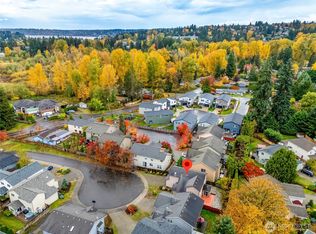 19315 76th Place NE, Kenmore, WA 98028