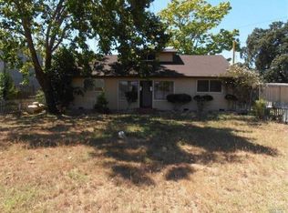 1715 Ridley Ave, Santa Rosa, CA 95403