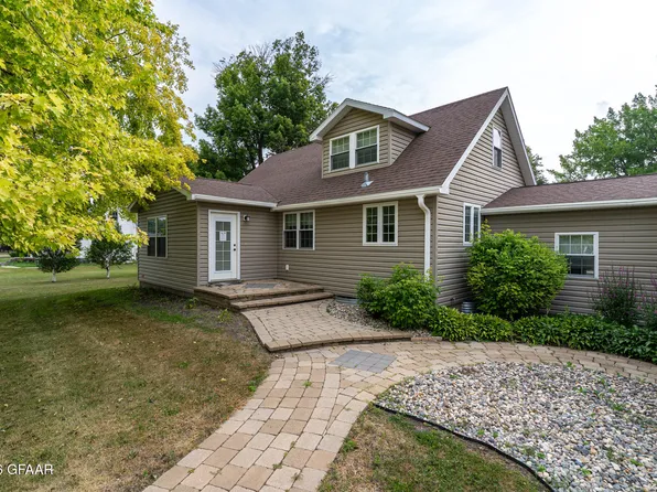 304 Marshall St, Oslo, MN 56744