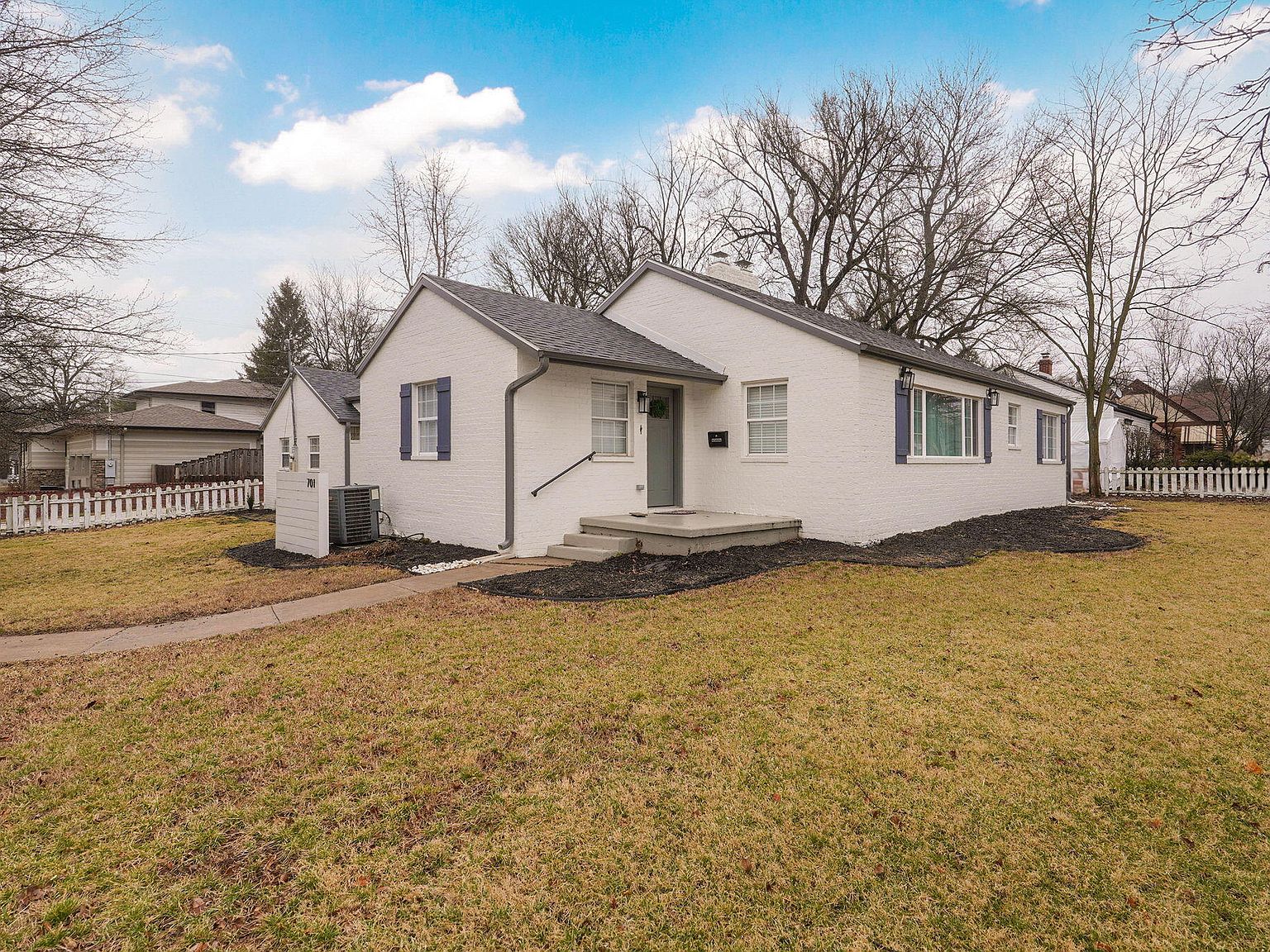 701 East Sunshine Street, Springfield, MO 65807 | MLS #60261684 | Zillow