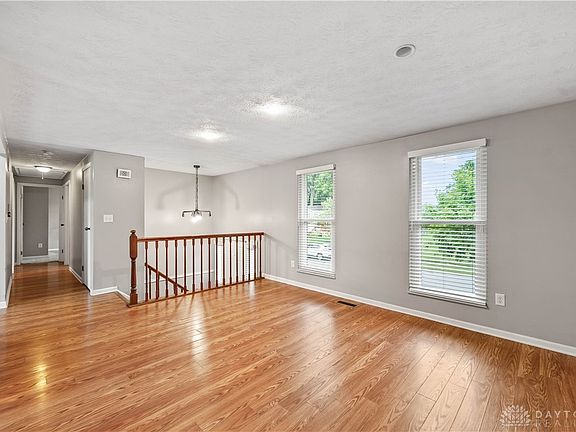 4th image of 10040 Broken Woods Dr