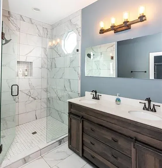 2462 N College Ave — Photo 12