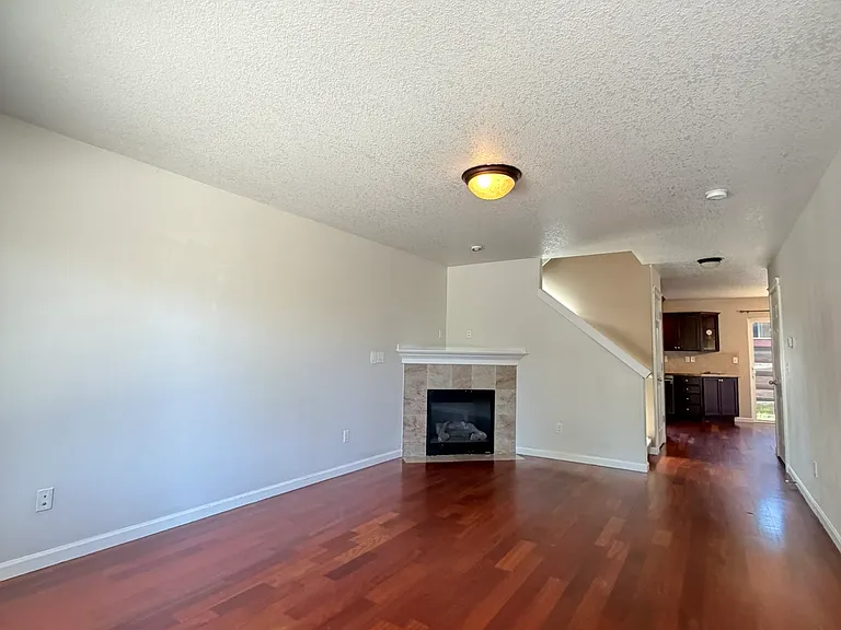4017 NE Killingsworth St #4017 — Photo 2