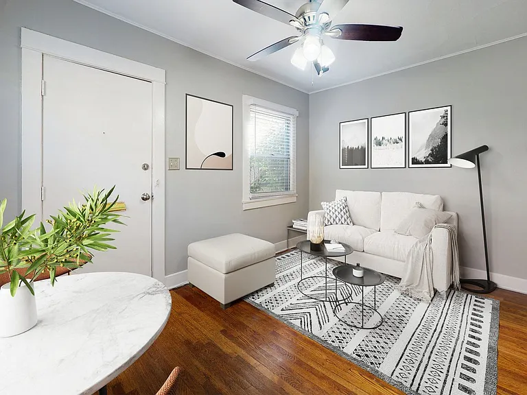 11676 Darlington Ave — Photo 4