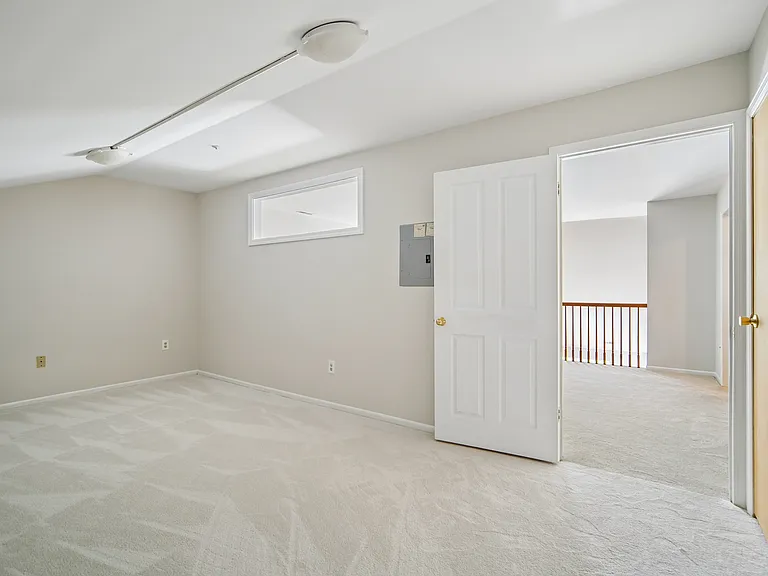 Home office right next to loft