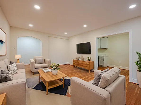 3051 Idaho Ave NW, Washington, DC