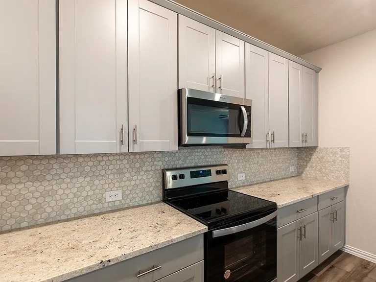 1604 Mineral Point Pl — Photo 15