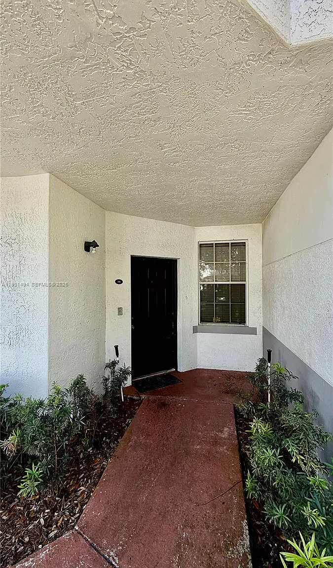 Villas De Tuscany Condo — Photo 4