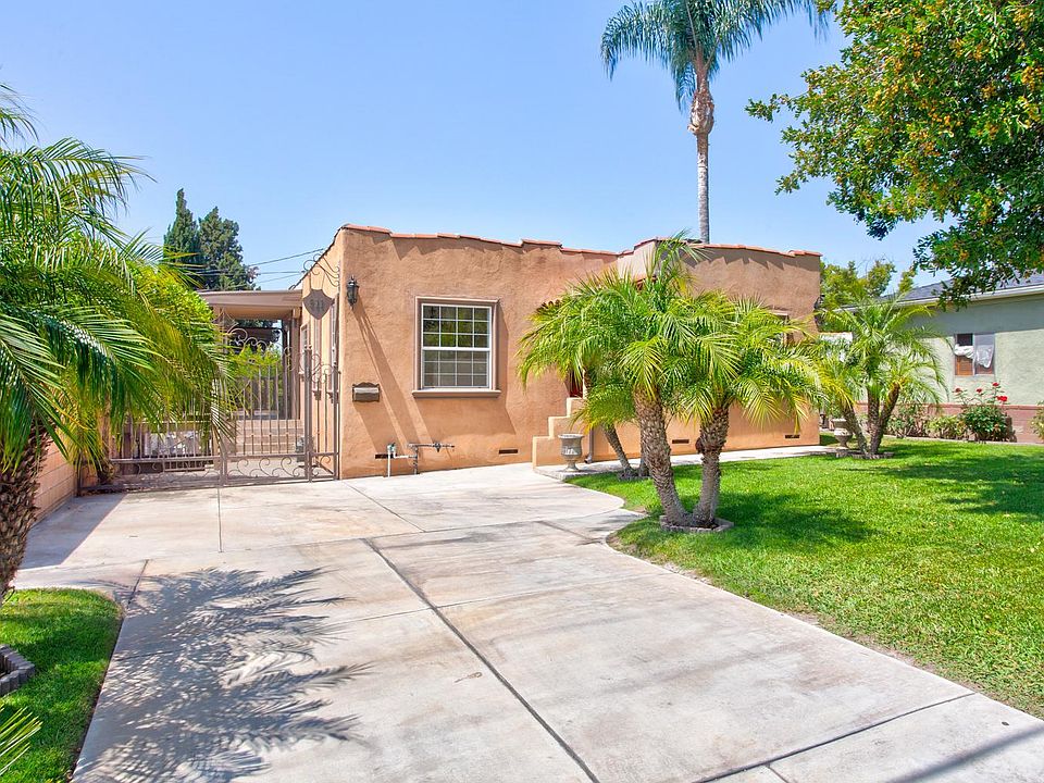 1st image of 511 S Sunset Canyon Dr