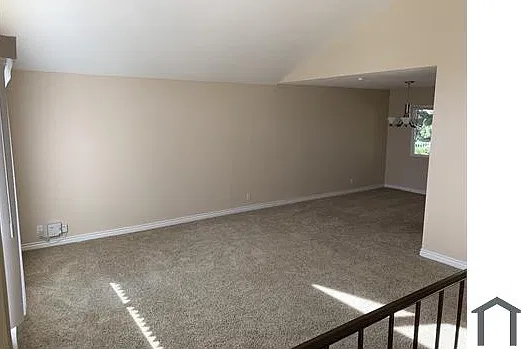 4 bed, 2100 sqft, $4,200 — Photo 3