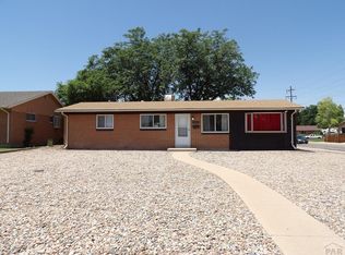 2001 Hollywood Dr, Pueblo, CO 81005