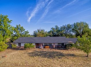 3009 N McCall Ave, Sanger, CA 93657