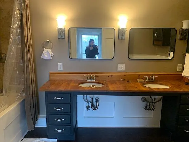 Master bath