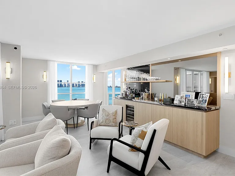 1800 Sunset Harbour Dr #1102/4 — Photo 15