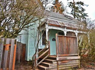 620 Oak St, Brownsville, OR 97327