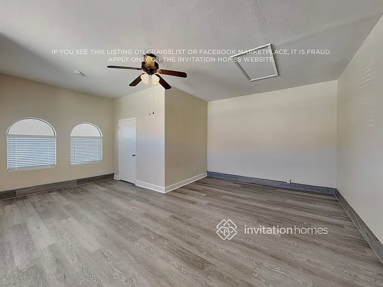 8428 Mulcahy Ave — Photo 11