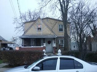 6 Marwood Rd S, Port Washington, NY 11050