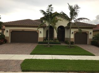 9000 Lakeview Pl, Parkland, FL 33076