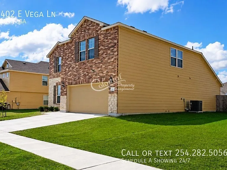 402 E Vega Ln — Photo 3