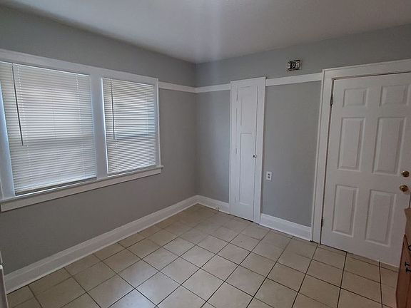 5th image of 4033-4035 N 12th St #4033