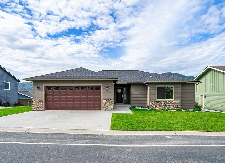 1st image of 608 Havenwood Dr