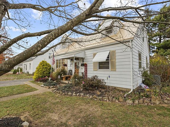 3rd image of 1280 Shide Ave