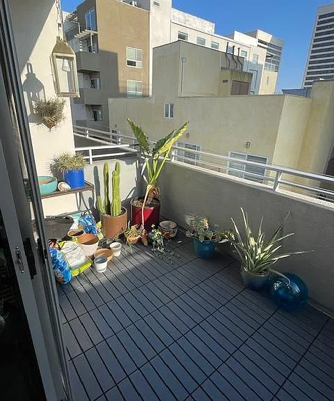 1730 Sawtelle Blvd #Penthouse 10 — Photo 8